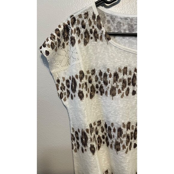 Coral Bay Leopard Print Tie-Front Top with Lace Detail | Small - Picture 4 of 8